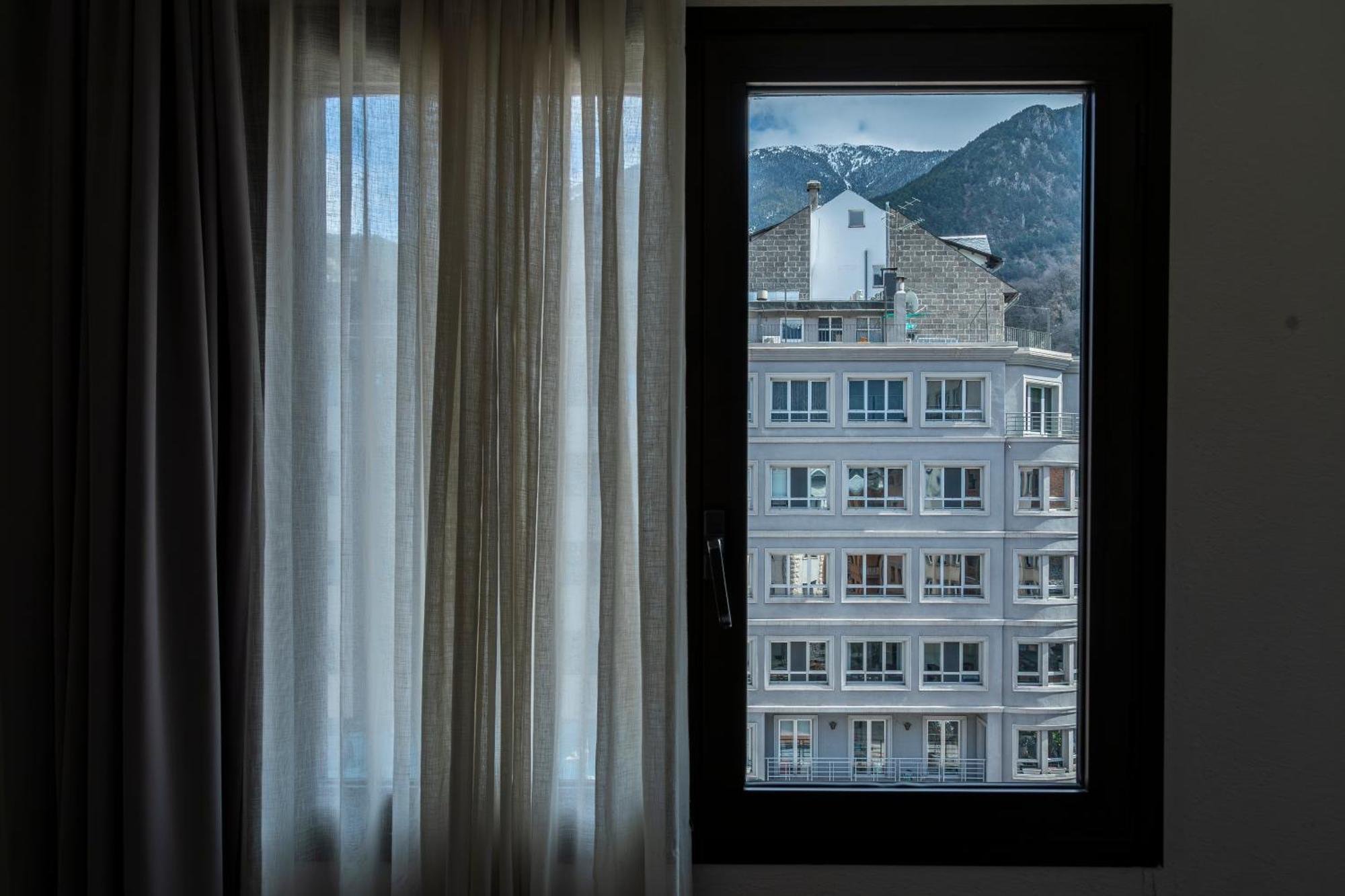 Tudel Hotel อันดอร์รา ลา เวลลา ภายนอก รูปภาพ