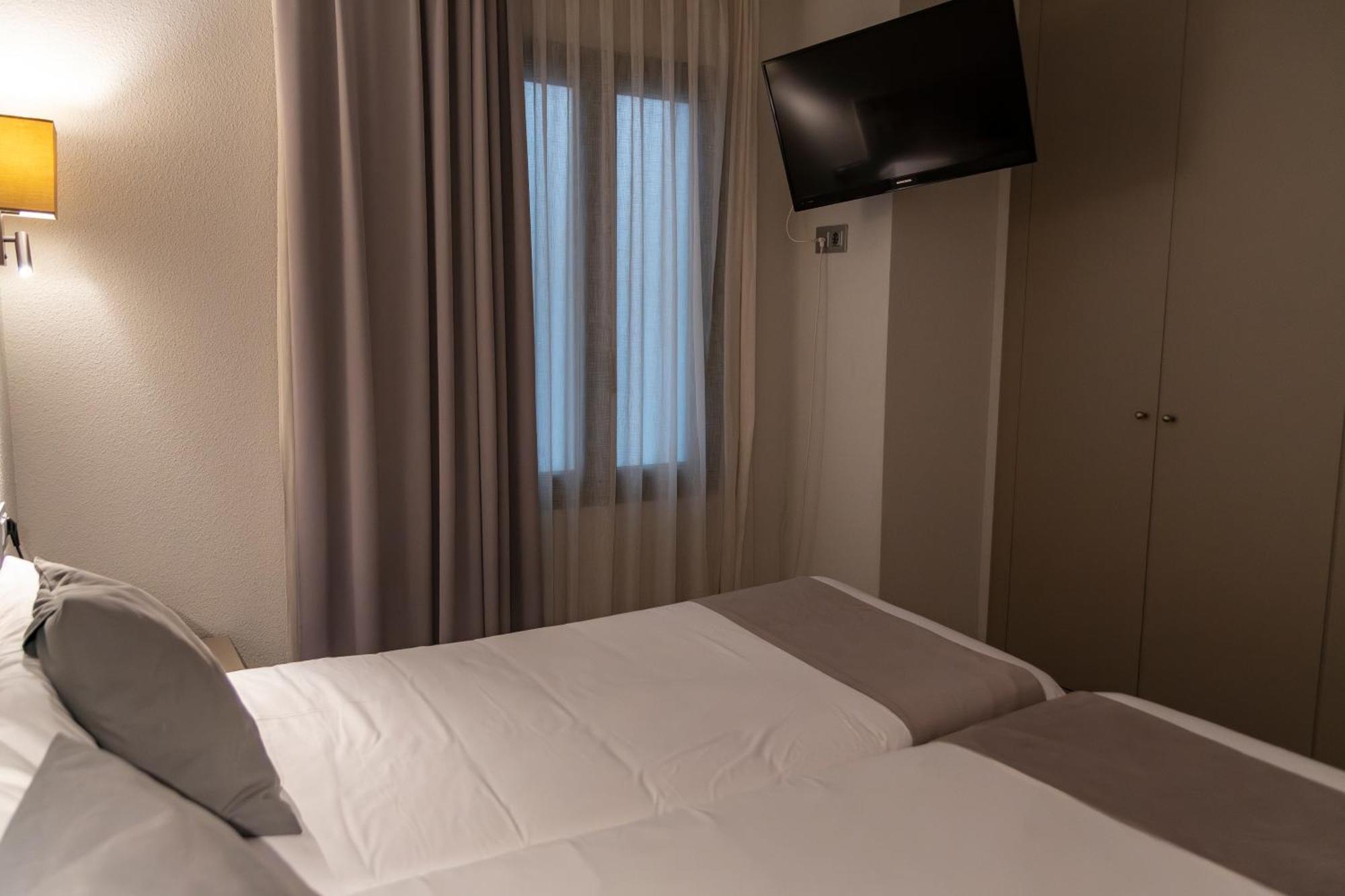 Tudel Hotel อันดอร์รา ลา เวลลา ภายนอก รูปภาพ